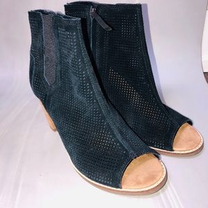 TOMS Peep-toe Booties W8